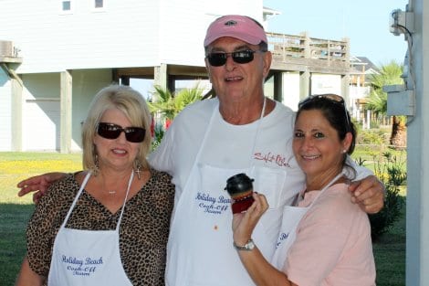 Third Place Team, Daddy O and the Holiday Beach Cookoff Team