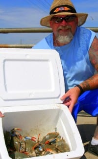 Keep your crabs ALIVE in a cooler