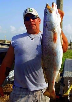 Rye TX angler Buddy Settle managed to slam this 27.5 inch 6.12 gator trout with a charley slab special