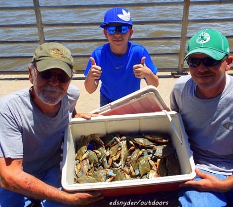 The Wildman family of ChannelView TX fished Miss Nancy chicken to box up this mess-o-crabs