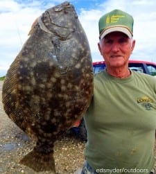 Athens TX angler Ben Thompson took this nice flounder on a berkely gulp