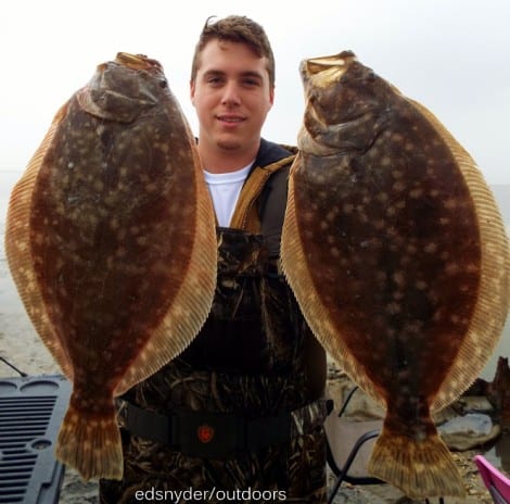 Spring TX angler Connor Mauzey nabbed these two nice flounder while fishing mud minnows